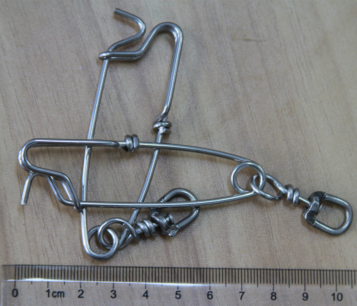 ยาวสายตกปลาปลาทูน่าคลิปคลิปสแต - Fishing Lure Buzzbait บทวิจารณ์และราคา